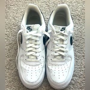 Nike Air Force 1 Men’s Size 11.5